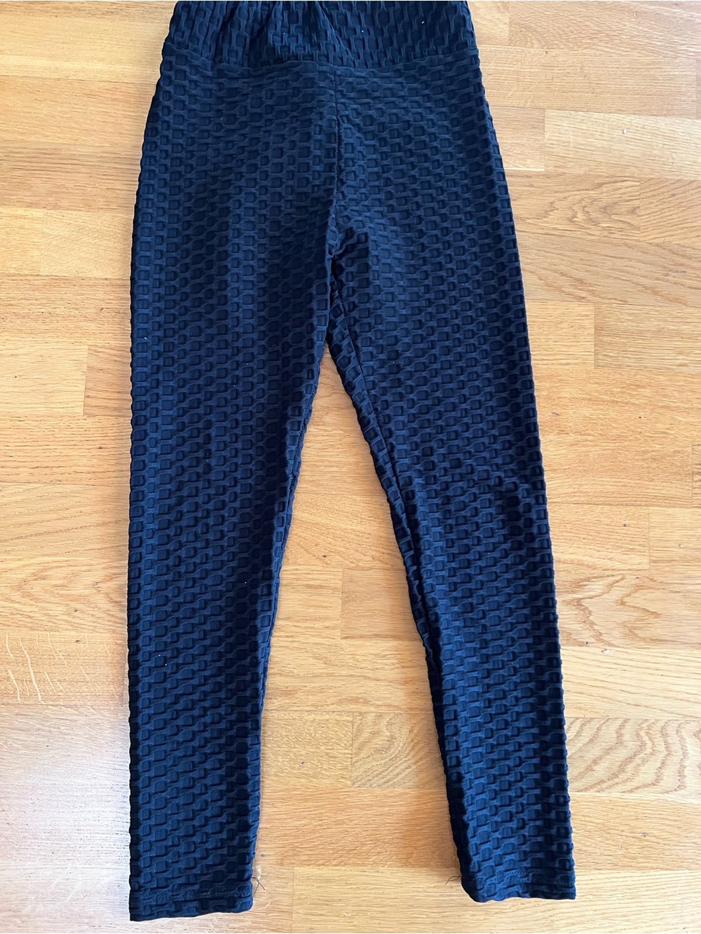 Black Textured High-Waist Leggings